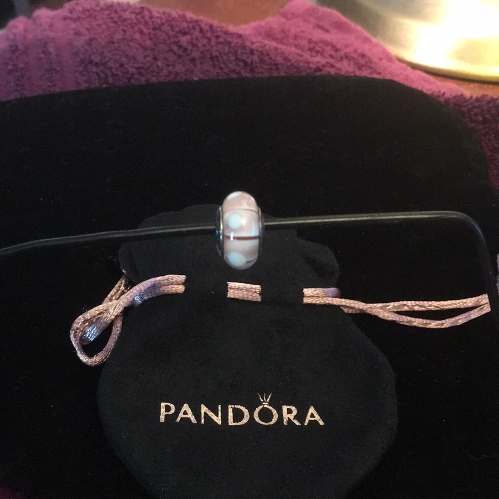 Authentic Pandora Charm - Picture 2 of 3